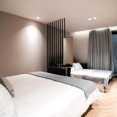 Alinea Center Apartmanhotel
